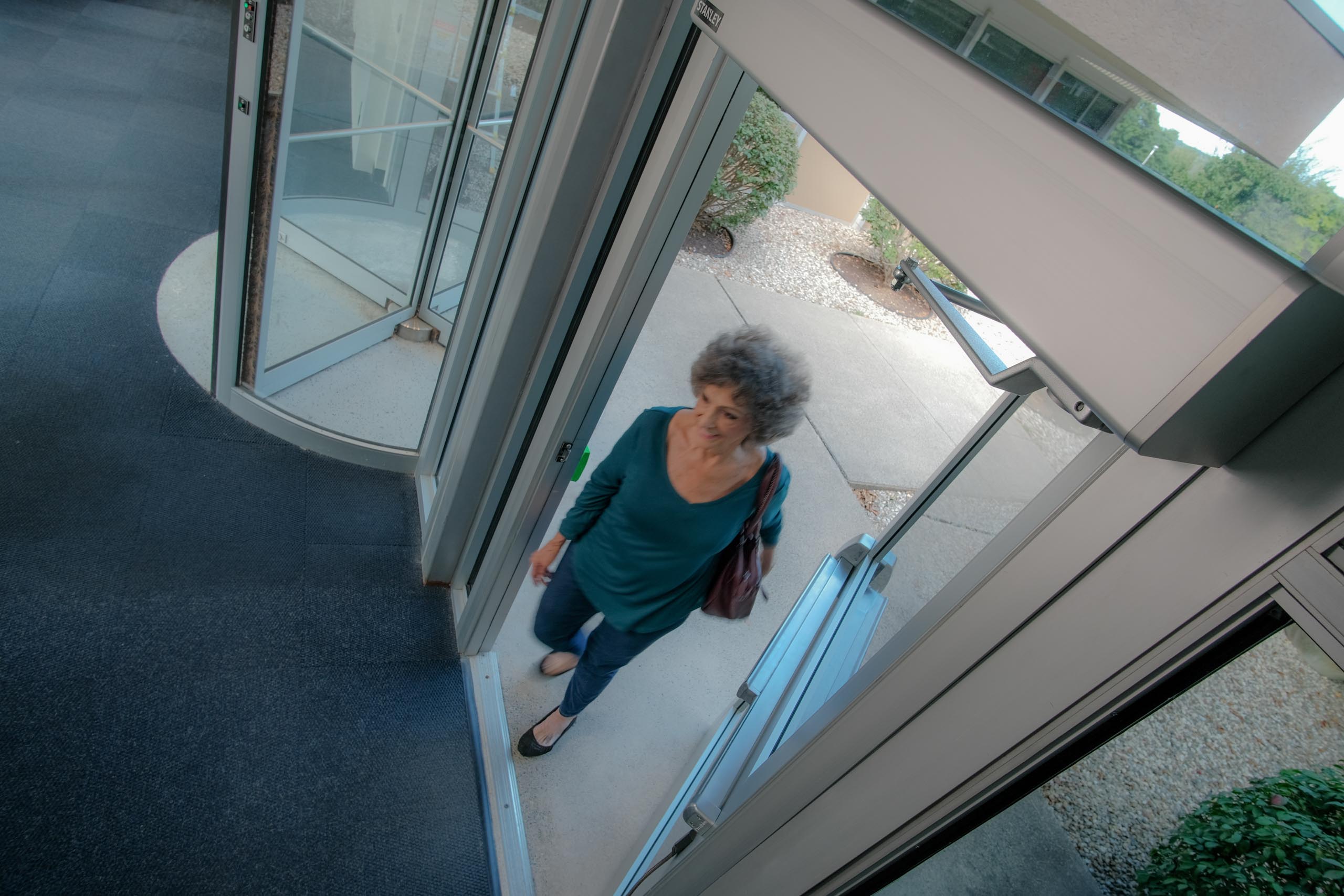 Automatic Swing Door Opener STANLEY Access Technologies